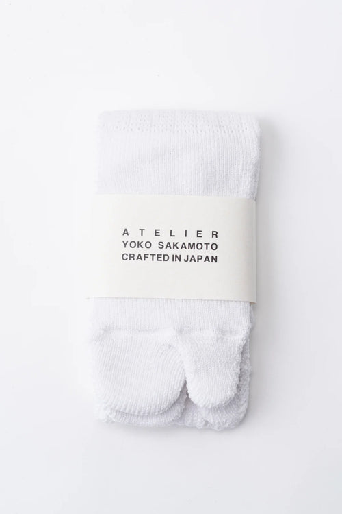 YOKO SAKAMOTO WOOL TABI PILE SOCKS WHITE