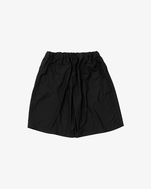 Sillage circular short pants black stripe