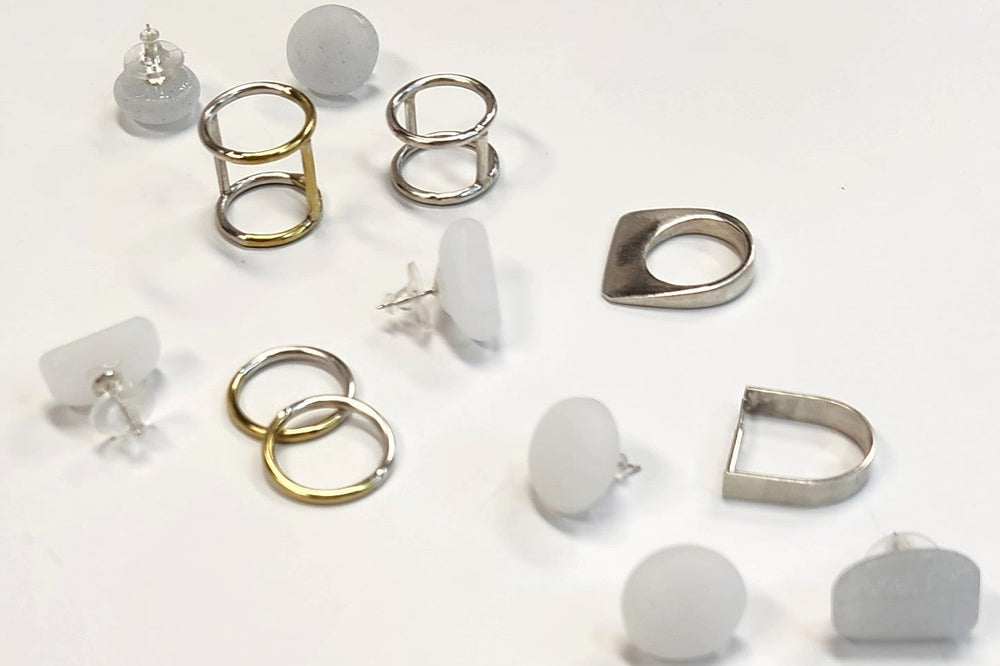 tiinei　新作入荷！！