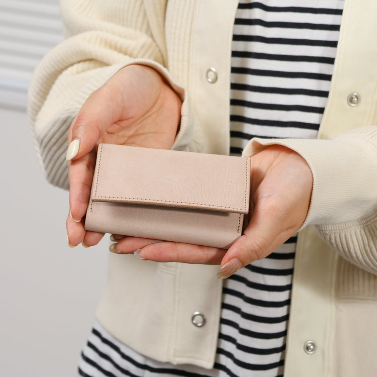 REEL/ Businesscard holder (BEIGE)