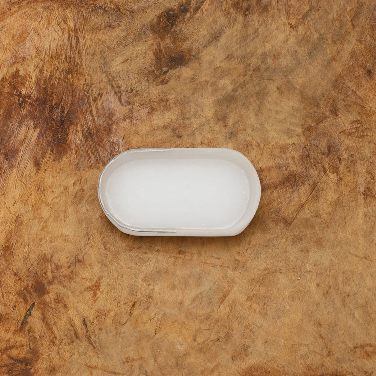 tiinei / オーバルアクセサリトレー プラチナ