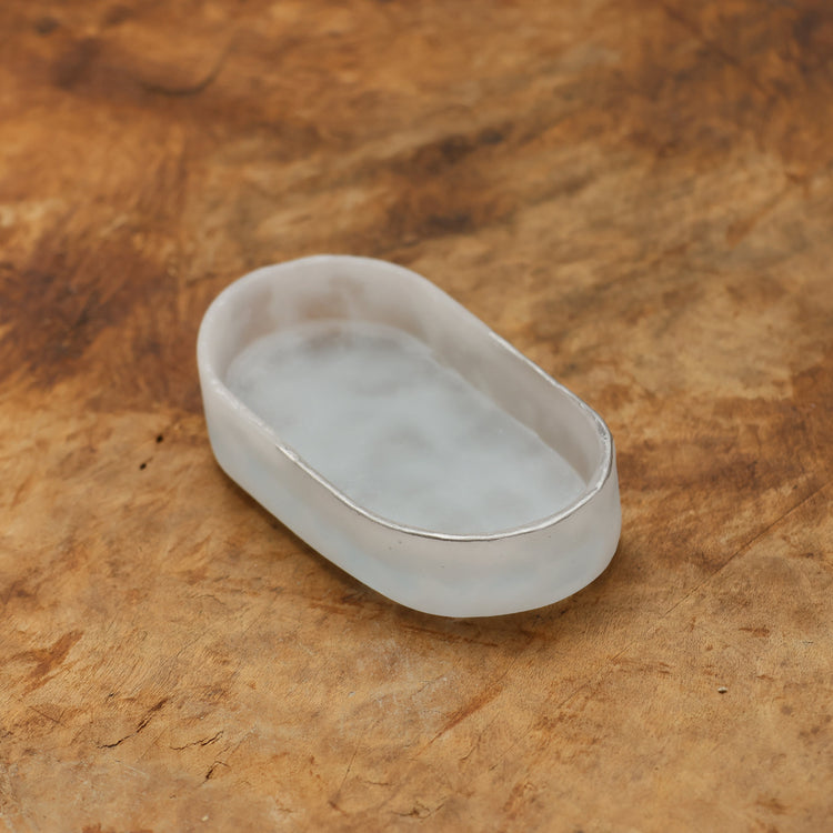 tiinei / オーバルアクセサリトレー プラチナ