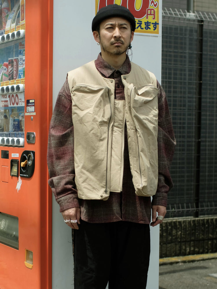 roundabout   Big Pocket Padded Vest