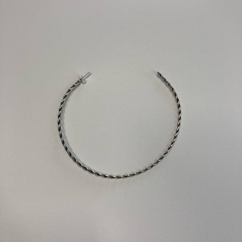 FIRST AMERICAN TRADERS/スターリングシルバー フープピアス ツイストライン LLB