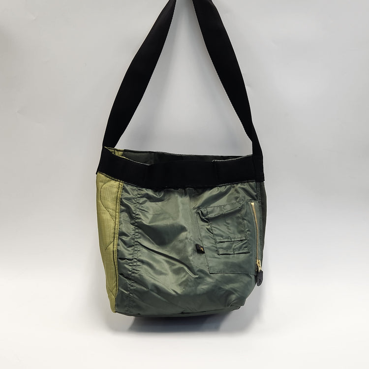 SUNNY SPORTS /THRIFTY LOOK /small MA1 shoulder