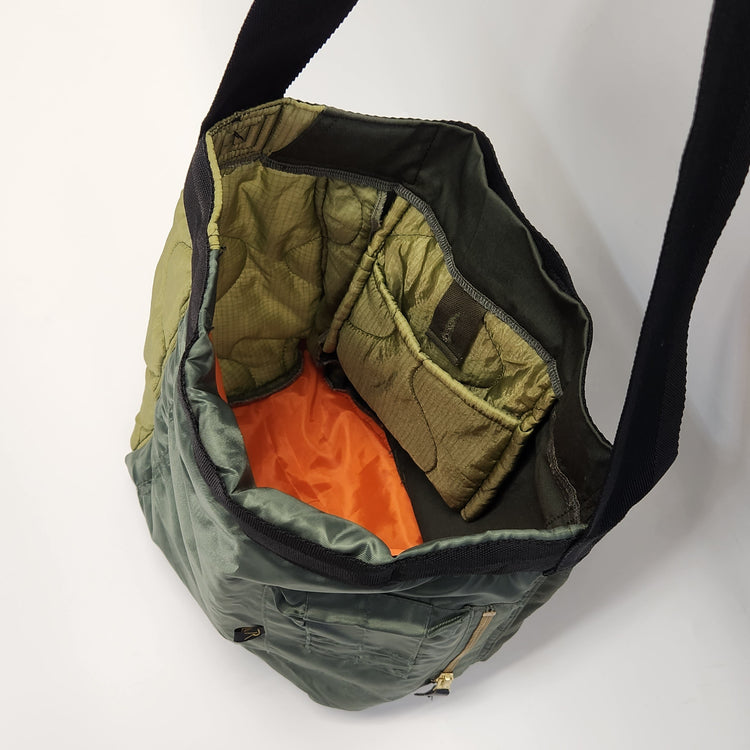 SUNNY SPORTS  /THRIFTY LOOK  /small MA1 shoulder