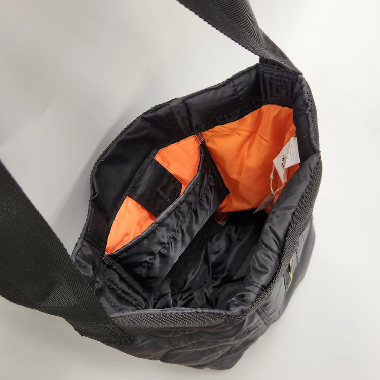 SUNNY SPORTS  /THRIFTY LOOK  /small MA1 shoulder