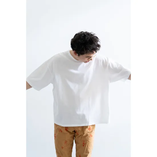 armi  残布 Zan;p T OVER - WHITE