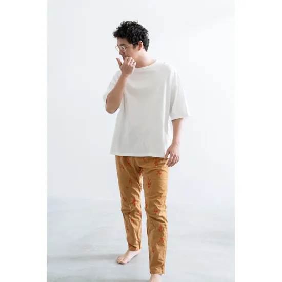 armi  残布 Zan;p T OVER - WHITE