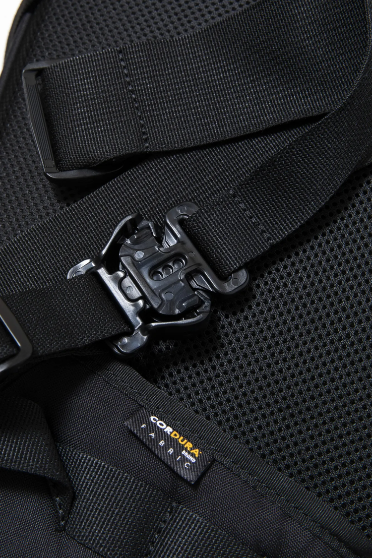 MOUT RECON TAILOR  TRANSFORM MESSENGER