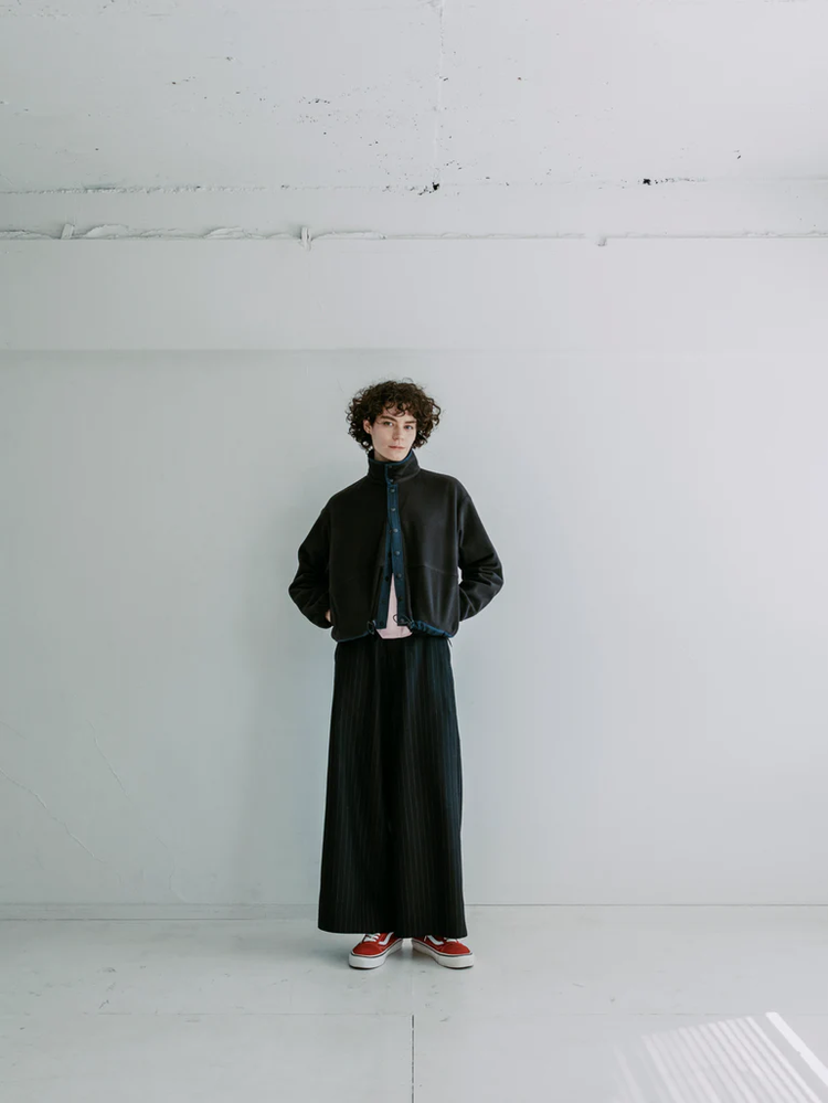 MEYAME  MERINO WOOL STRIPE SIDE LINE WIDE PANTS BLACK