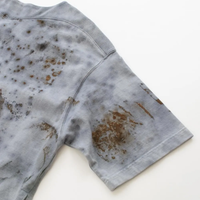 armi ar070147 SEED CYCLE × WhERE is FAKE × MISAKI USHIOZU CAPSULE COLLECTION RUST DYED (Heavy) SIDE-SLIT SHORT SLEEVE TEE