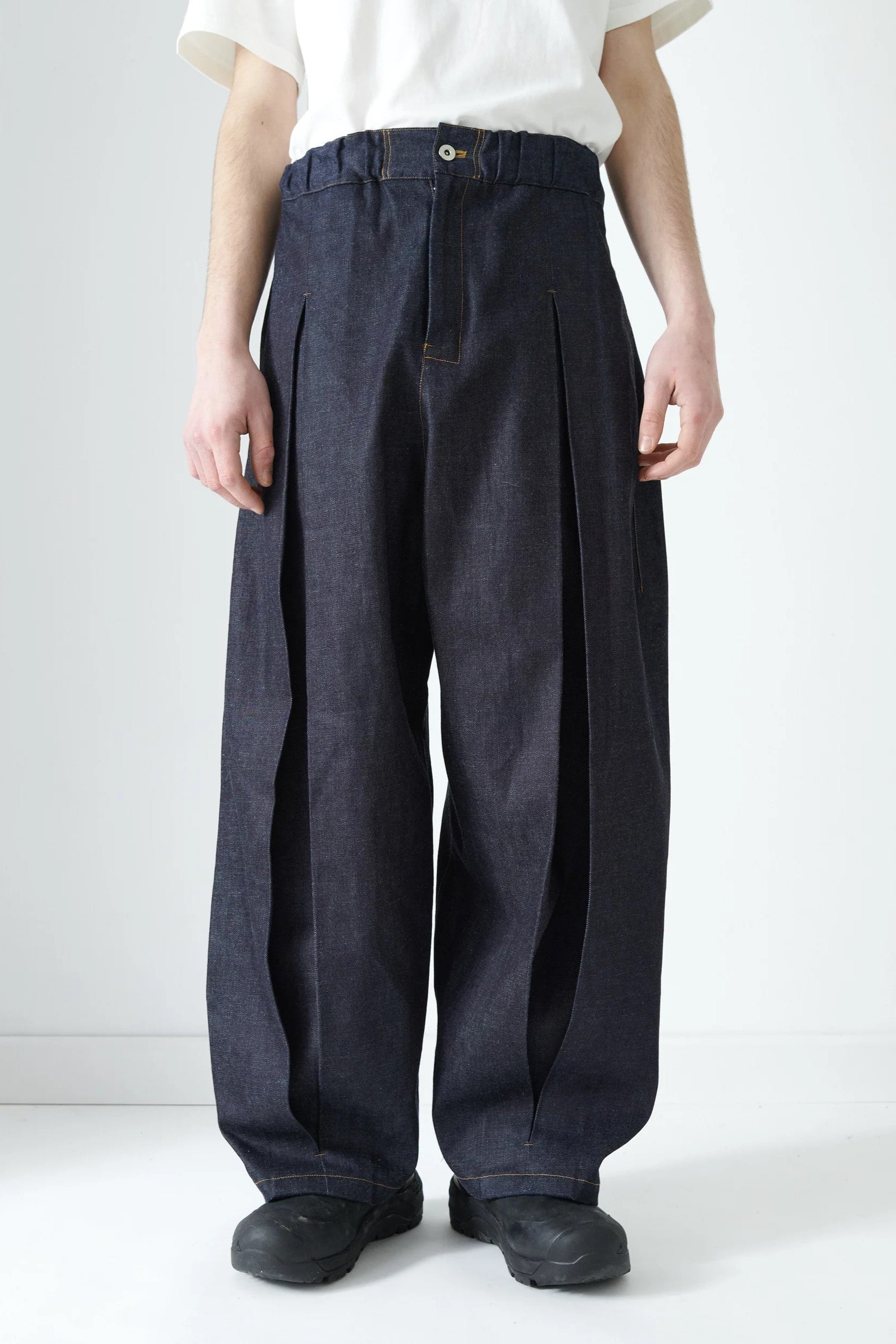パンツ SAGE NATION BOX PLEAT TROUSER RAW DENIM sage NATION BOX PLEAT TROUSER DENIM RAW DENIM – CASDAY