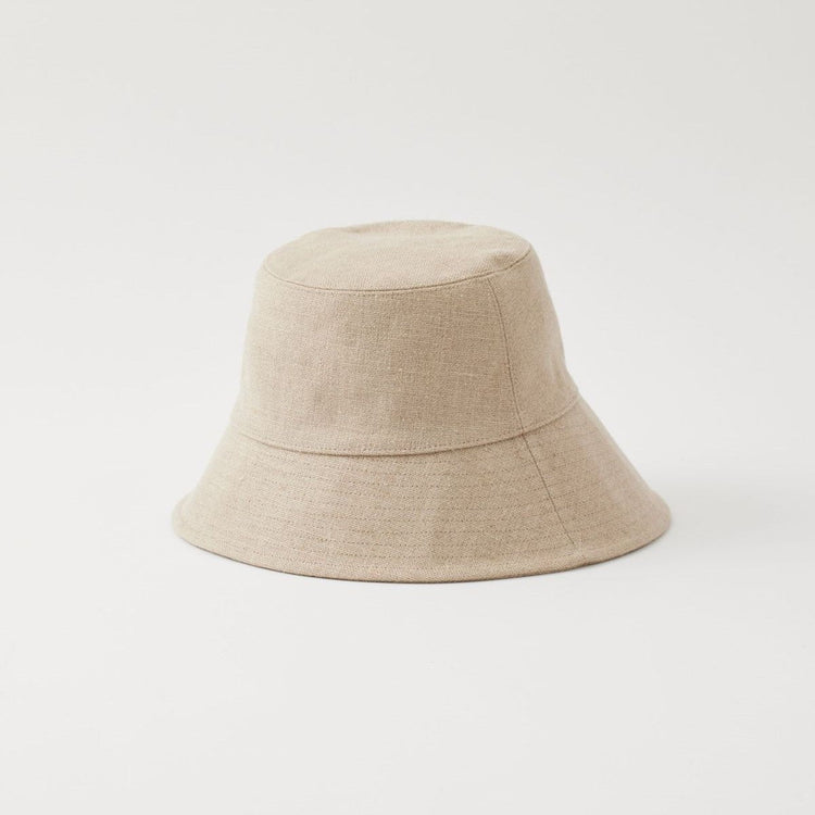 La Maison de Lyllis / LINEN POTHAT