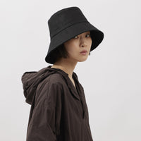 La Maison de Lyllis /  LINEN POTHAT