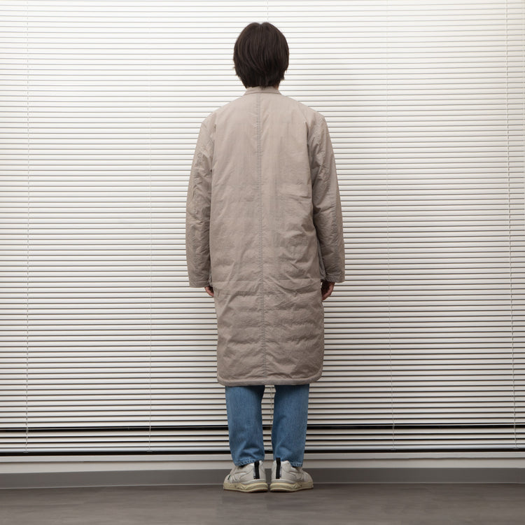 NANGA /NO COLLAR SOFT DOWN COAT(UNISEX)/ノーカラーソフトダウンコート BEIGE
