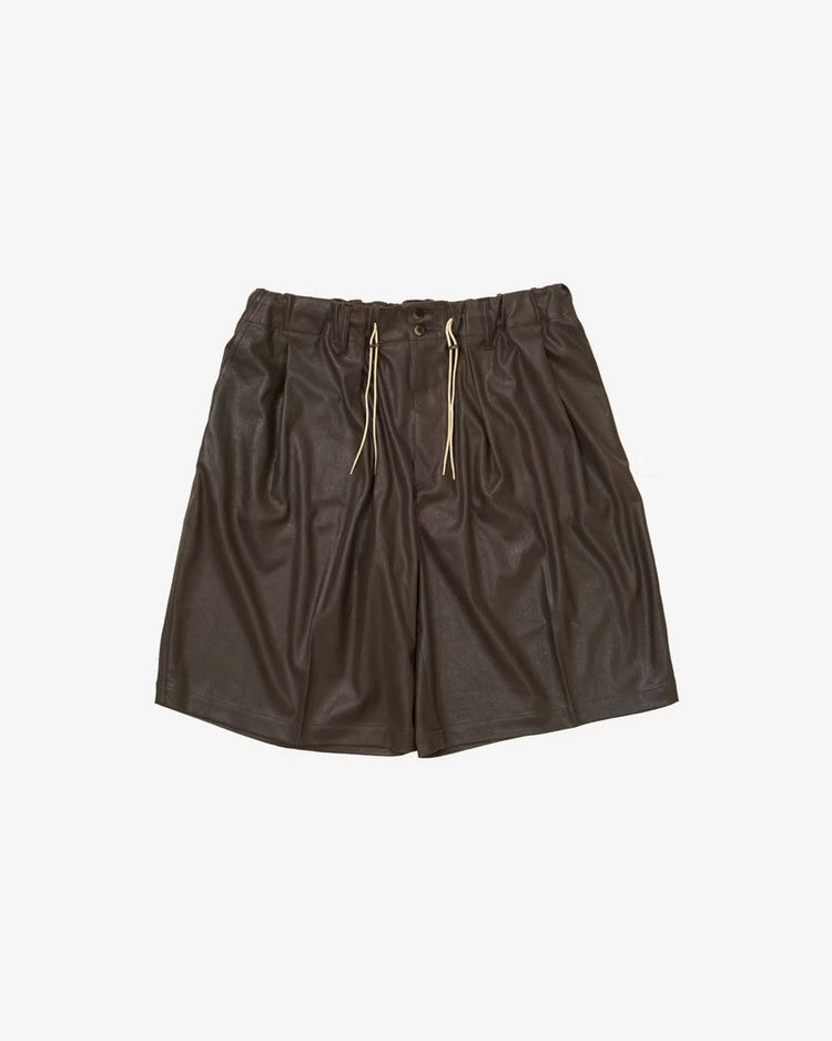Sillage / circular short pants deadstock faux leather