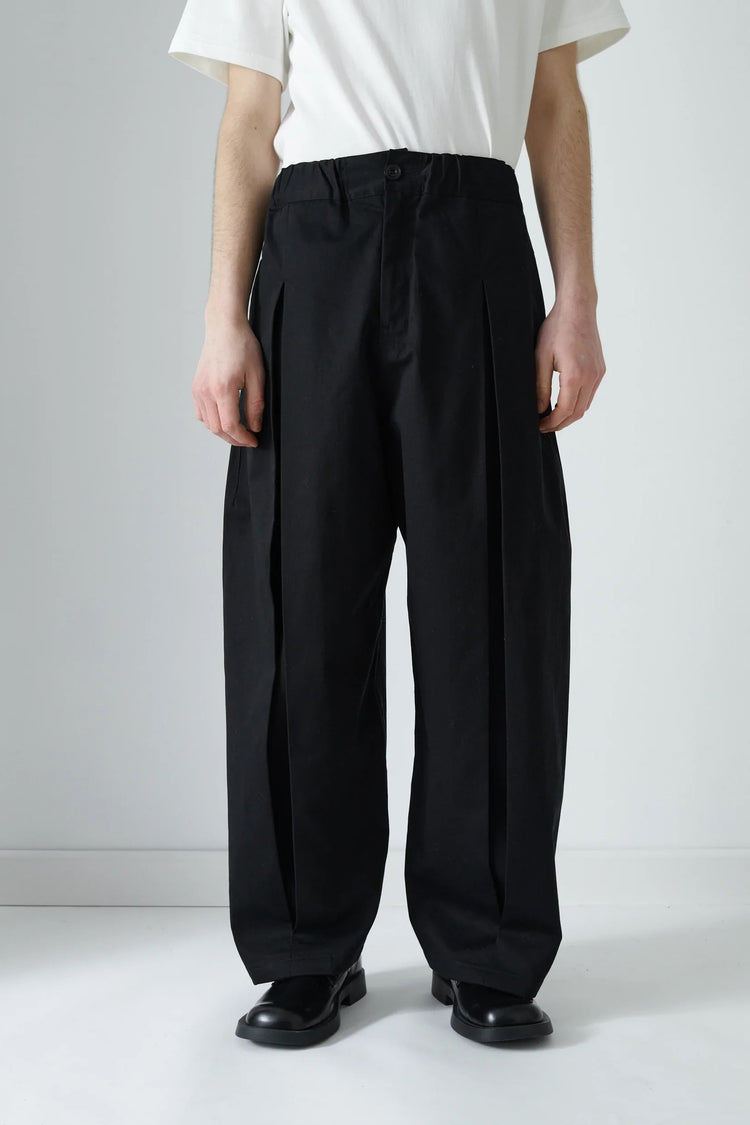 sage NATION  Box Pleat Trouser   Black