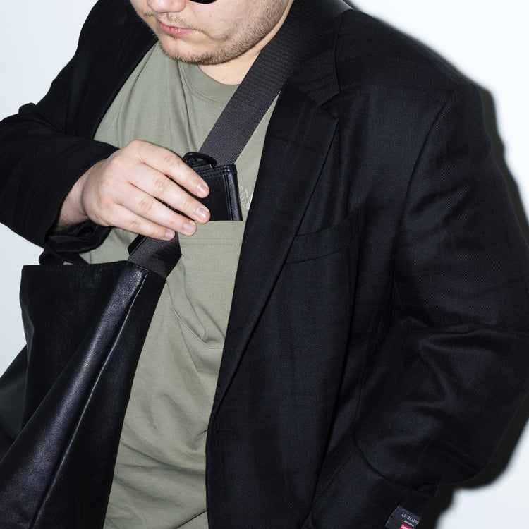 PACKING/ LEATHER MESSENGER　PA-043