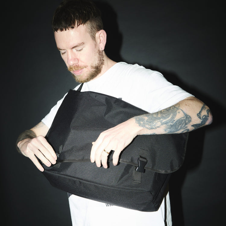 PACKING / STANDARD MESSENGER PA-050