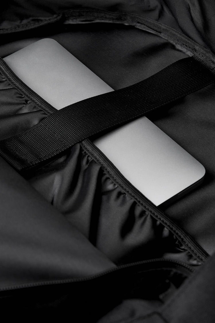 PACKING MAT RIP BACKPACK BLACK PA-054