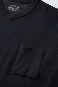 OLD JOE BRAND V-NECK SILK NEP RIBED TOPS ONYX