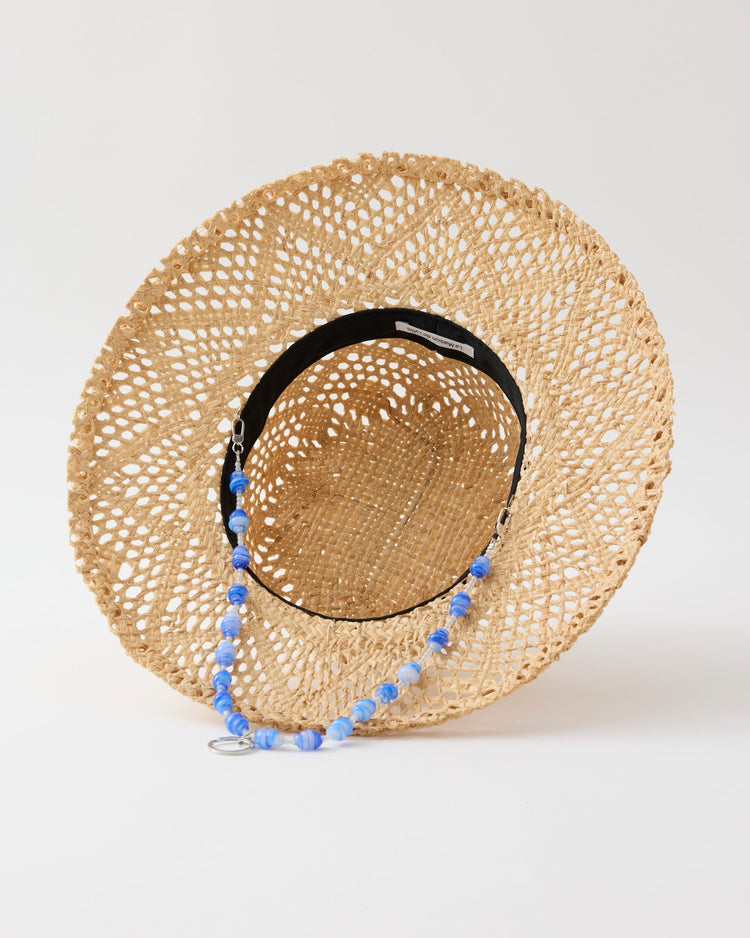 La Maison de Lyllis / HATKEEPER BLUE CLOUD