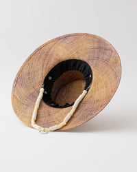 La Maison de Lyllis / HATKEEPER WHITE SHELL