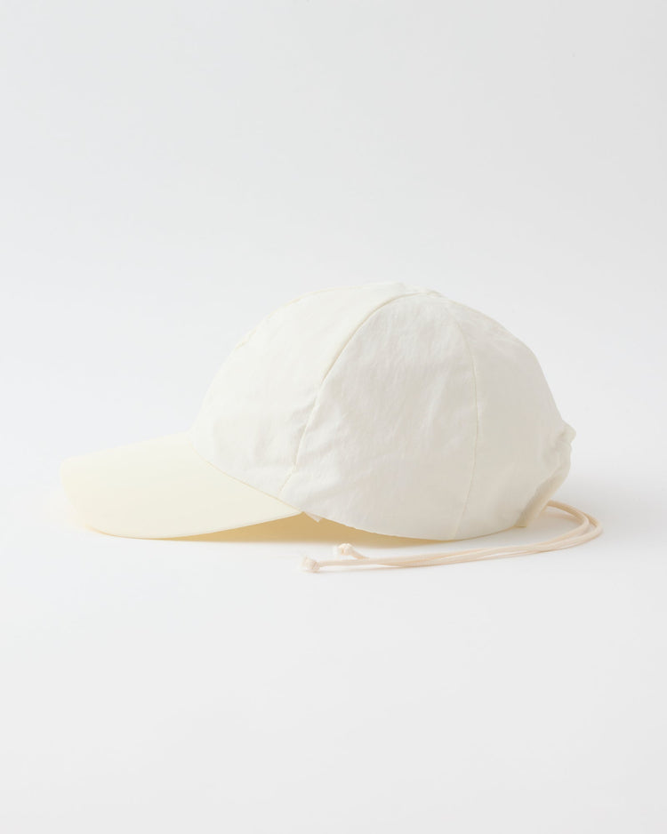 La Maison de Lyllis / SKYCAP WHITE