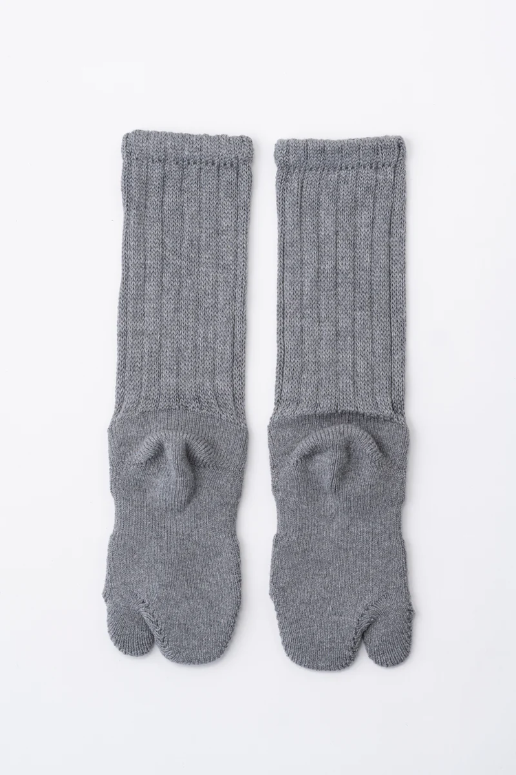 YOKO SAKAMOTO WOOL TABI PILE SOCKS HEATHER GRAY