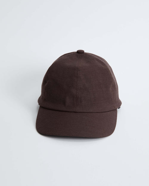 La Maison de Lyllis   TYPECAP EBONY