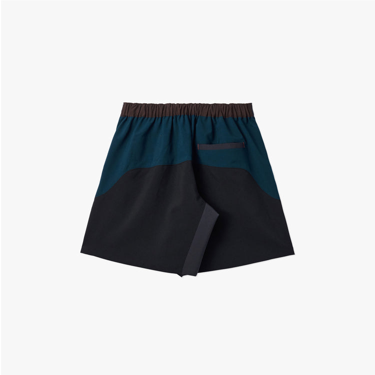 UNTRACE　_271 レジャーショーツ BLACK MULTI