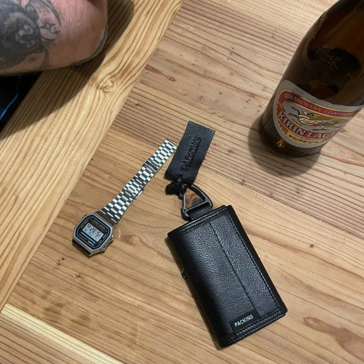 PACKING/ LEATHER COMPACT WALLET BLACK
