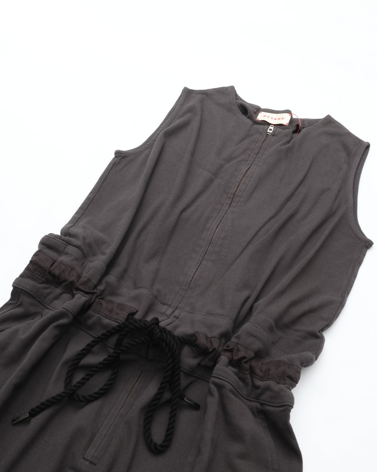 MEYAME　SLEEVELESS HALF ZIP ALL-IN-ONE　MEY-2306 BLACK