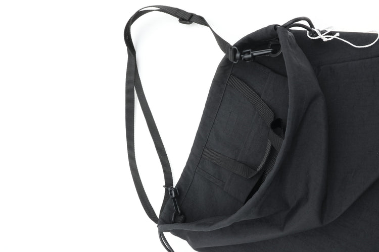 ERA.  TAS FLAT KINCHAKU LARGE K044T BLACK
