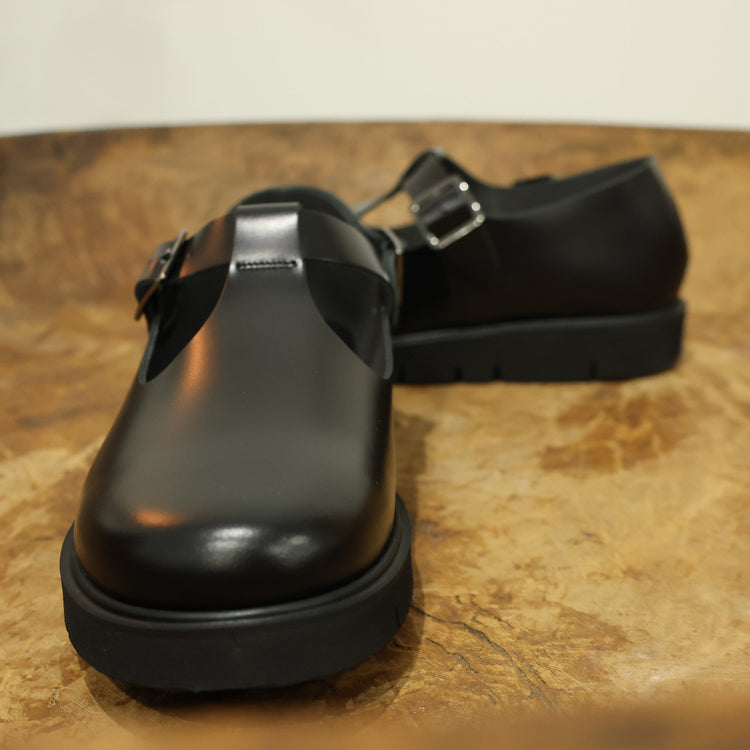 BEAUTIFUL SHOES / T-STRAP GLOXI CUT MEDIUM SOLE