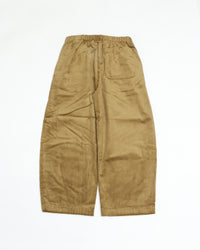 intch.   Gras BM Brisbane Moss 9026-2-0-067 コーデュロイ ワイドテーパードパンツ OLIVE