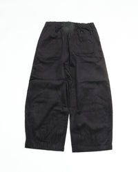 intch.   Gras BM Brisbane Moss 9026-2-0-067 コーデュロイ ワイドテーパードパンツ BLACK