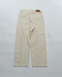 HATSKI  Denim03 Wide Tapered Denim -Ecru