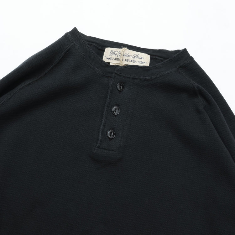 REMI RELIEF Double-Tucked Henley Neck Long-Sleeve T-Shirt