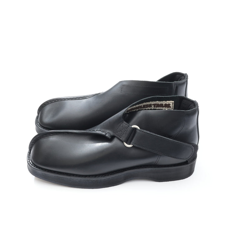 HOMELESS TAILOR  GIBBS SHOES