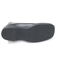 HOMELESS TAILOR  GIBBS SHOES