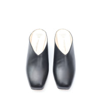 BEAUTIFUL SHOES /  SQUARE SHALLOW (LEATHER SOLE)
