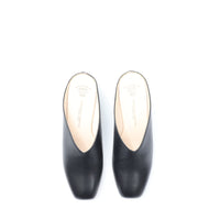 BEAUTIFUL SHOES / SQUARE SHALLOW (LEATHER SOLE)