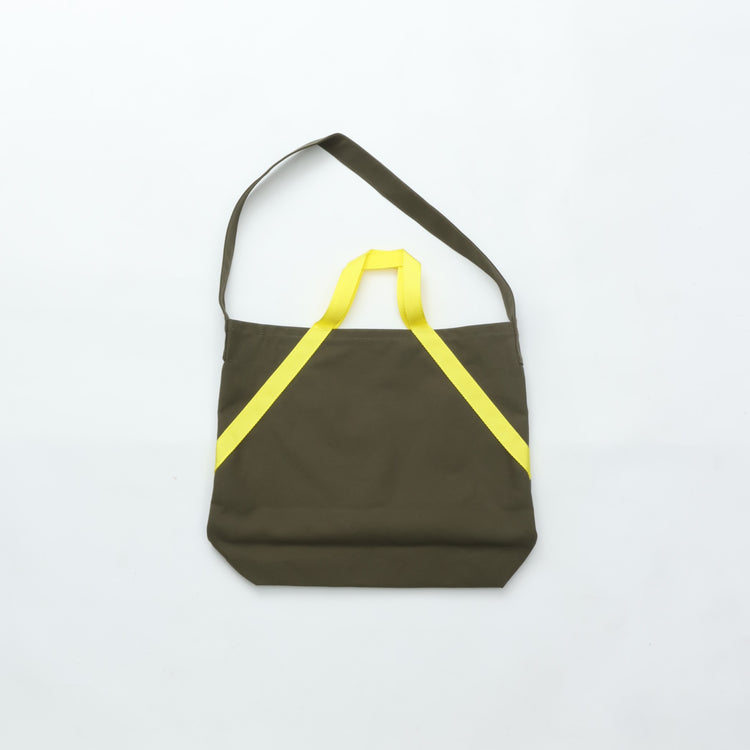 Riprap  A TOTE（CANVAS）  M    OLIVE/POLLEN