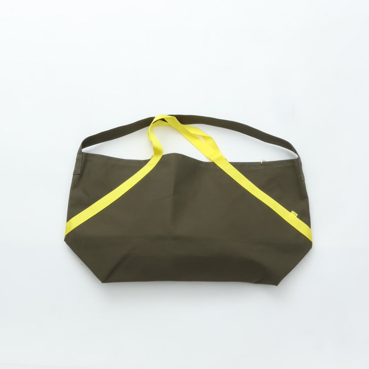 Riprap  A TOTE（CANVAS）  L    OLIVE/POLLEN