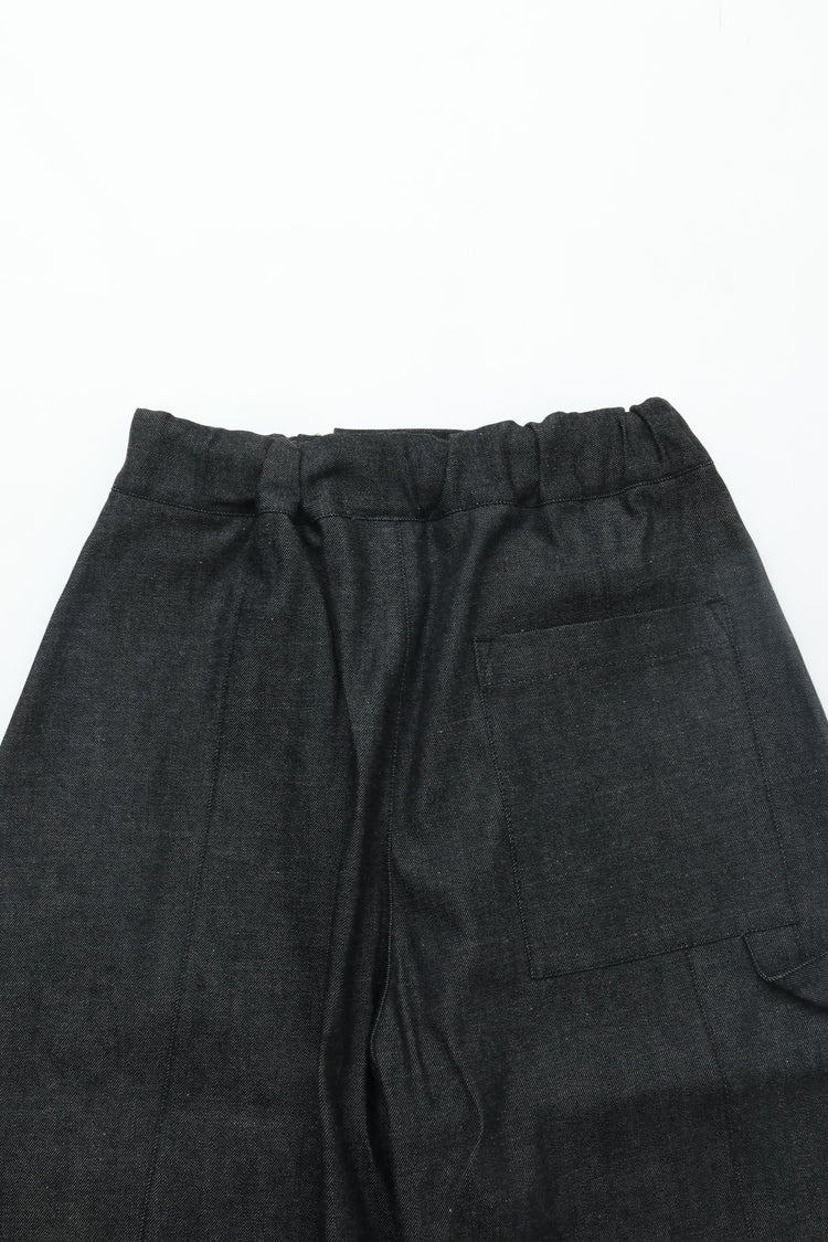 sage NATION  Box Pleat Short Denim - Raw Black