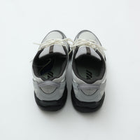 MIZUNO WAVE MUJIN TL GTX 10: Gray x Off-White x Light Gray