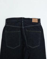 HATSKI  Denim01 Loose Tapered Denim -One Wash