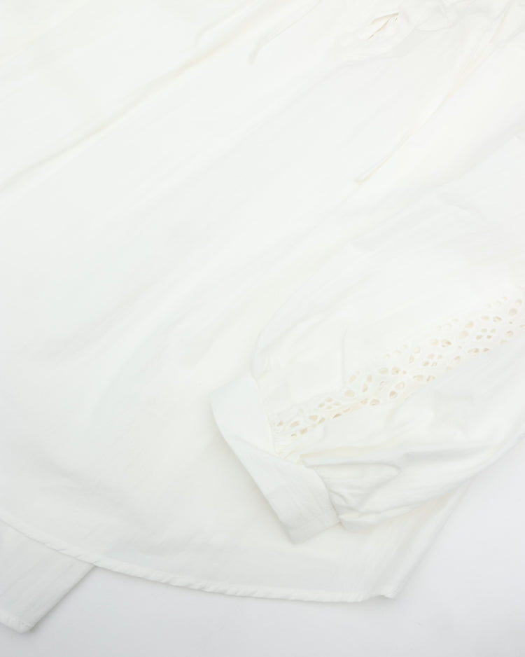 THE SHINZONE  LACE-UP BLOUSE 01 WHITE